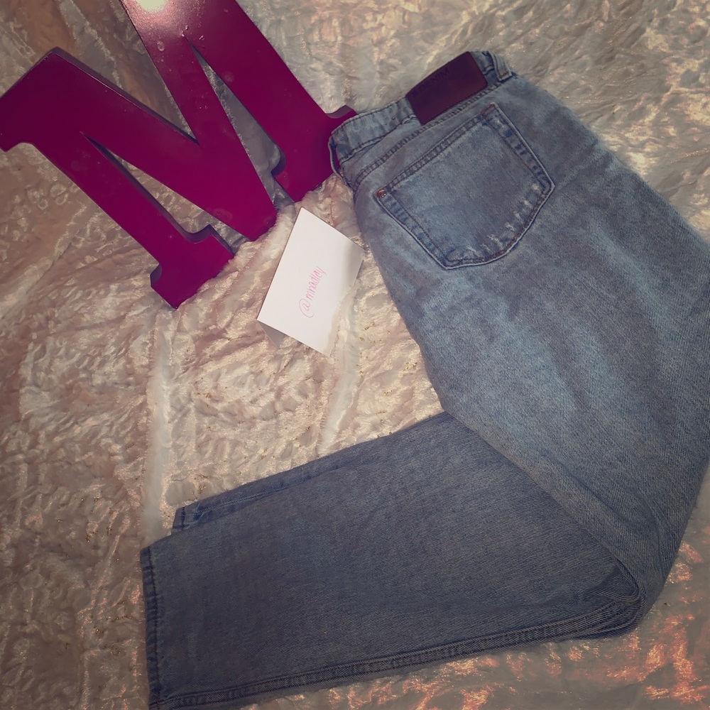 ✨H&M Boyfriend Low Waist Tapered Leg✨